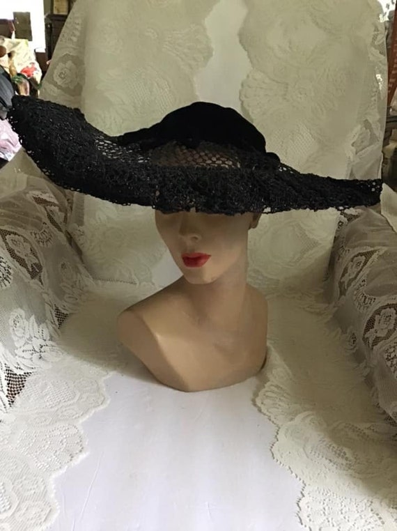 Vintage 1940's Hat Large Brimmed Black Hat With Ve
