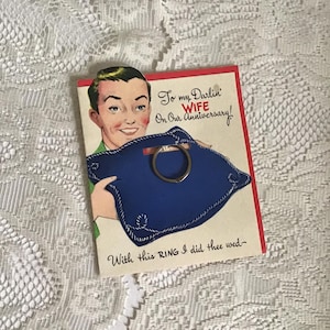 Il biglietto vintage degli anni '50 *Anniversario della moglie* ha la firma di una persona all'interno di una Gibson Smile Card Company venduta così com'è!!