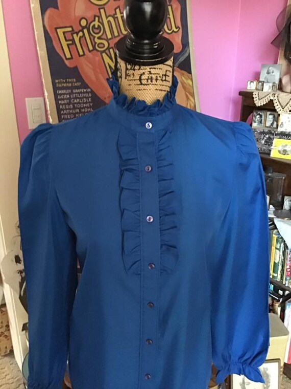 Vintage 1970's Blouse Top Blue high Collar *Lucky 
