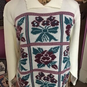 Vintage 1980's 1990's Sweater Pullover Off White With Plum Teal Flowers And Bows CAPE COD Sportswear image 3