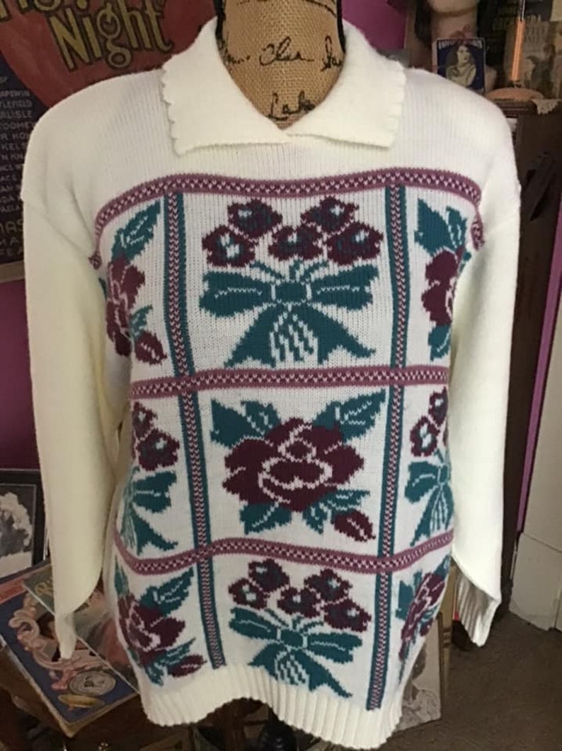 Vintage 1980's 1990's Sweater Pullover Off White With Plum Teal Flowers And Bows CAPE COD Sportswear image 3