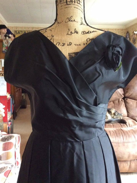 Vintage 1950s Dress Deep Dark Inky Black Fabric Fl