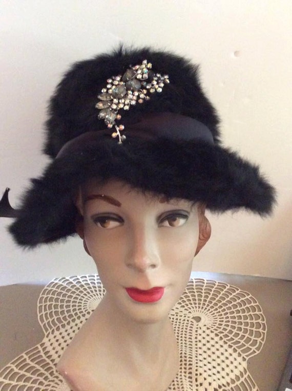 Vintage 1950s Hat Black Faux Fur Bucket Style Gre… - image 5