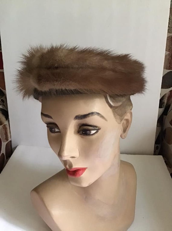 Vintage 1950's 1960's Hat Mink And Velvet Ringlet… - image 6