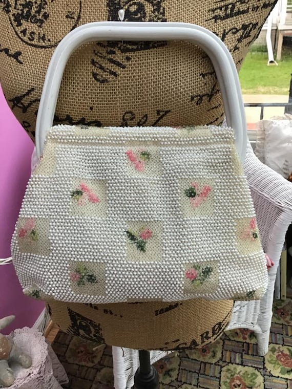 Vintage 1950s 1960s Handbag Purse by Lumured Made in USA off White and Clear Caviar Beads With Pink Flowers Machine Stitched on Bag Etsy