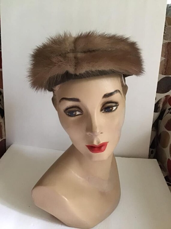 Vintage 1950's 1960's Hat Mink And Velvet Ringlet… - image 3