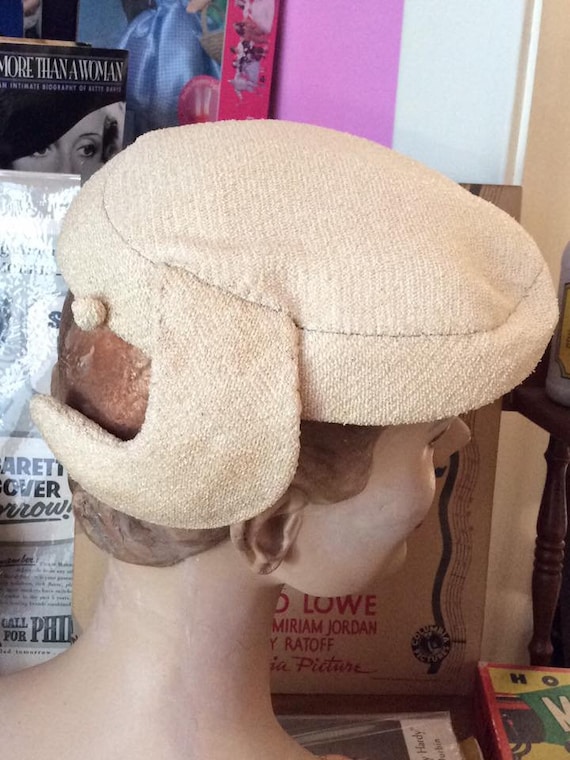 Vintage 1950s Hat Cream/ecru Color Label Is: Studio Stella  display picture 1