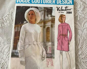 Sukienka w stylu vintage z lat 60. *Vogue Couturier Design* Valentino z Włoch nr 2084