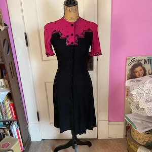 Vintage 1930's 1940's Dress Black Crepe Fabric Dark Fuchsia Adorned With Sequins EXTRA SMALL/PETITE Size Sold As Is!!!!!