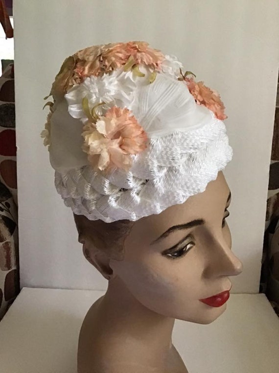 Vintage White Flower Hat by CINDERELLA Vintage Girl main image 2