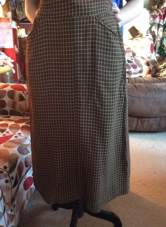 Vintage 1950s Skirt Straight Brown Metal Back Zipp