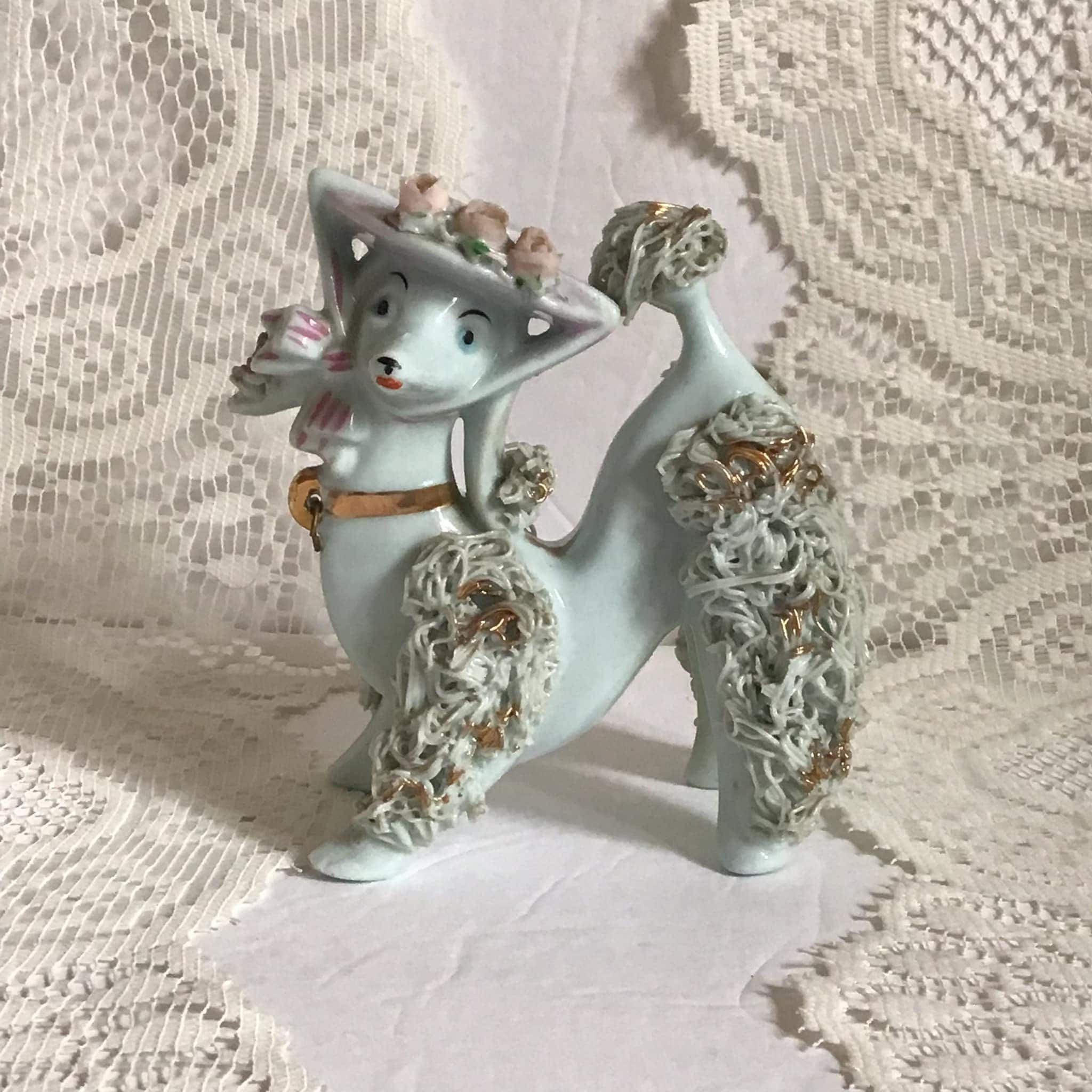 Vintage 1950's 1960's Figurine Spaghetti Poodle White With Gold