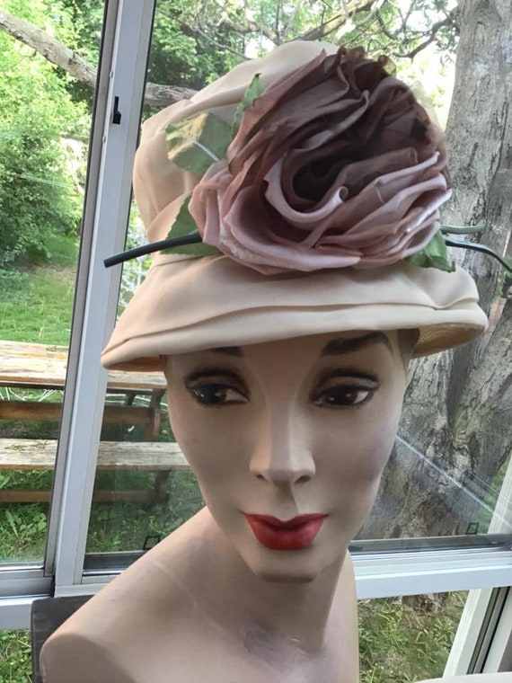 Vintage 1950s 1960s Hat Light Beige Bucket Style … - image 3