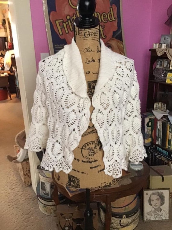 Vintage 1970's 1980's Shawl Wrap White Handmade Ho