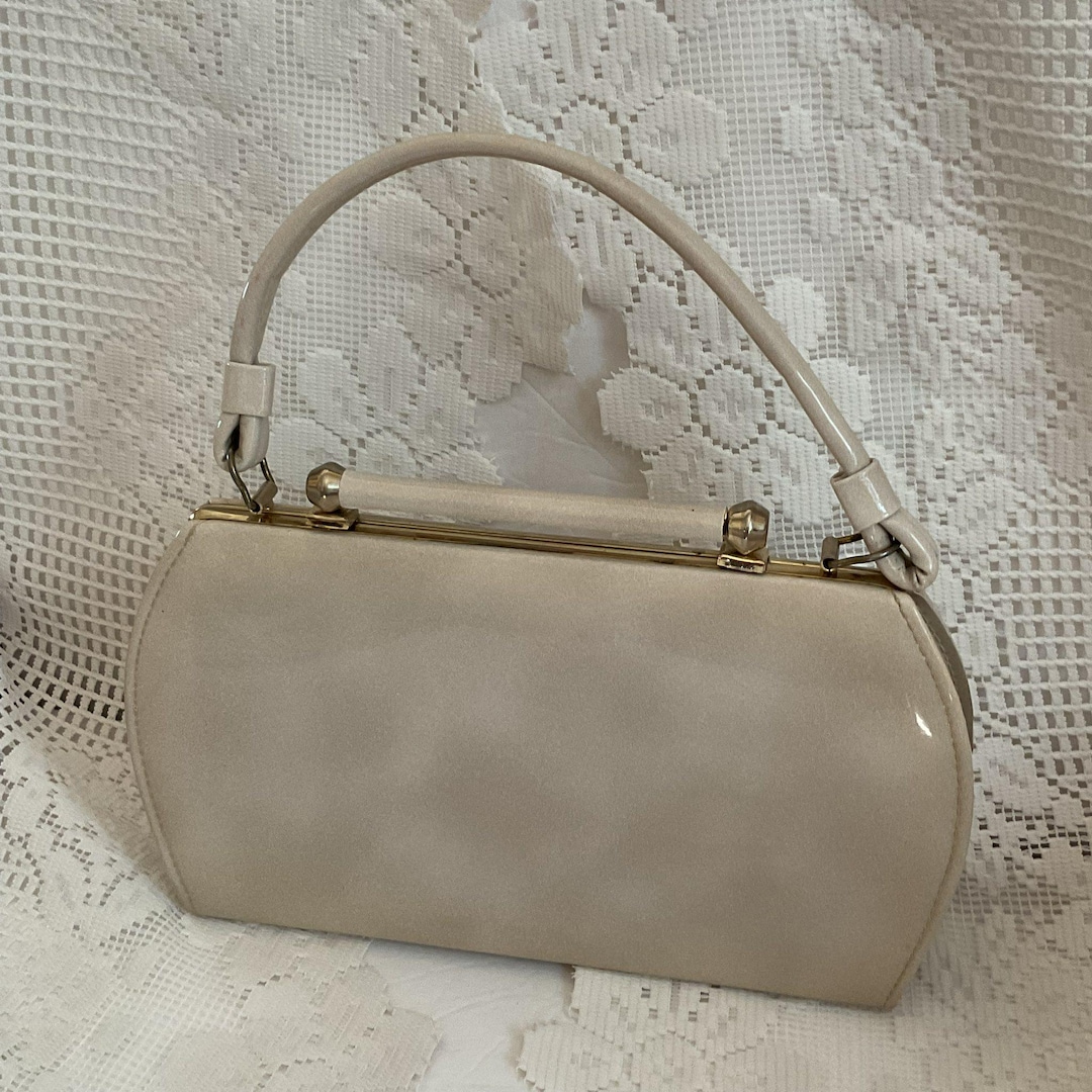 Vintage 1950's 1960's Handbag Purse Buff Light Beige Patent