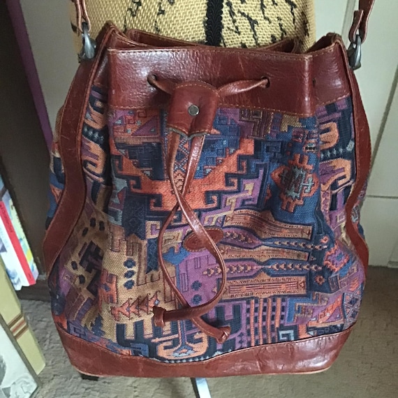 Vintage 1980's 1990's Shoulder Bag Crossbody Genuine *kilim