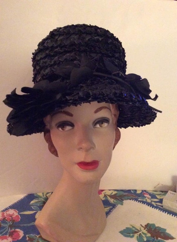Vintage 1950s Hat Black Bucket Straw With Black Rose … Gem
