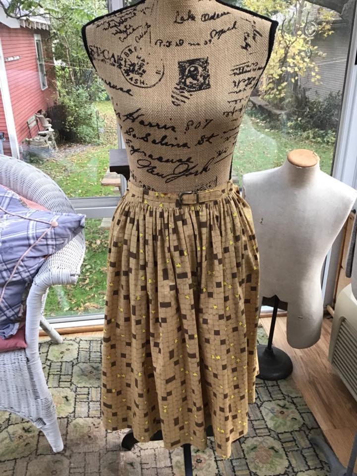 Vintage 1960s Skirt *Sid Harris-Milwaukee* Crossword Puzzle NOVELTY PRINT And Floral Design Cotton Comes With Original Belt