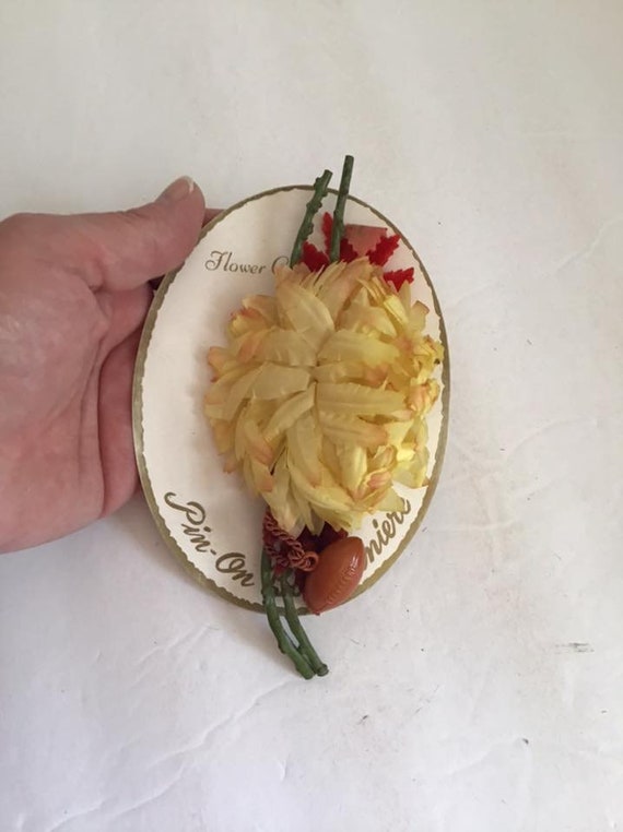 Vintage 1940's Corsage Boutonniere Deadstock On Or