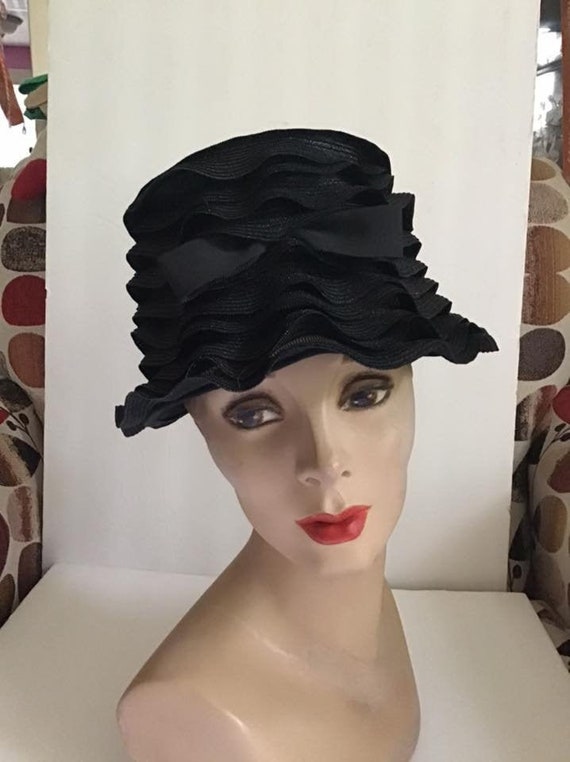Vintage 1950's Hat Slight Bucket Style Dark Black… - image 1