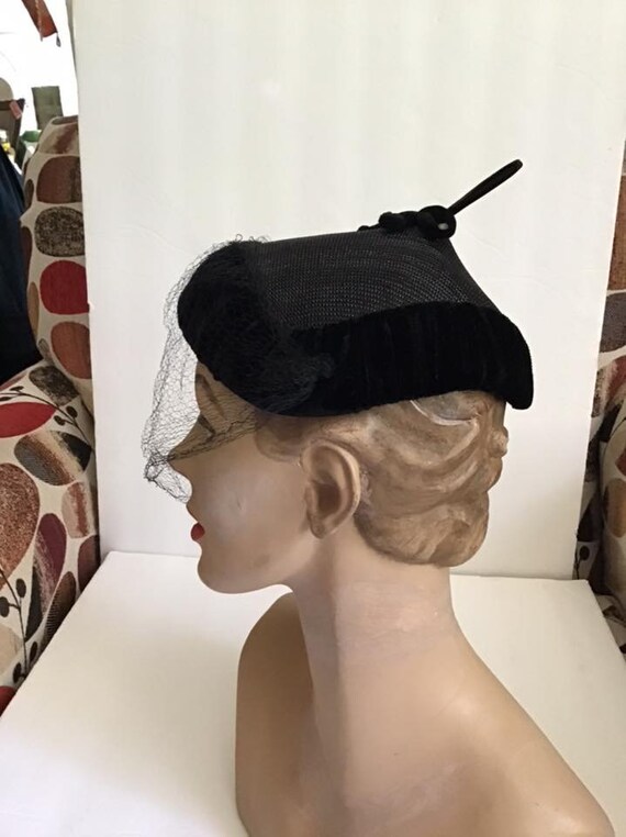 Vintage 1950's Hat Ladies Black Straw And Velvet … - image 6