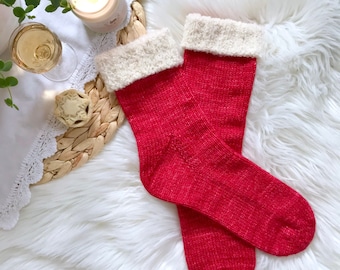 Knitting Pattern ~ St Nick DK Socks