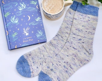 Knitting Pattern ~ Winter Bird Socks