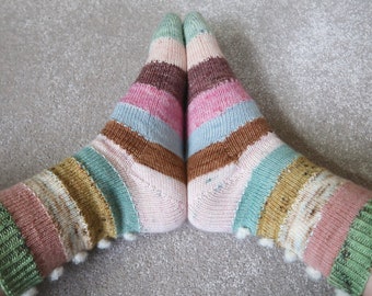 Knitting Pattern ~ Little Rabbit Socks