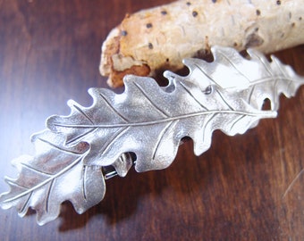 Vintage sterling silver plated brass highly detailed oak leaf hair barrette