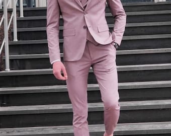 Terno masculino rosa slim fit, 3 peças, ideal para noivo.