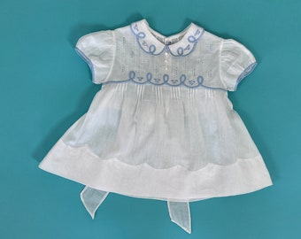 Vintage 1940s Baby Girl Dress 1950s Dress Hand Made Philippines Embroidered Sheer White Blue Birthday Party Gift Portrait Embroidery Cotton