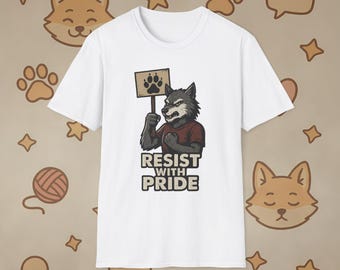 Peut inclure: T-shirt blanc avec un loup tenant une pancarte avec des empreintes de pattes. Le texte "RESIST WITH PRIDE" est affiché sur le t-shirt. Le loup porte un t-shirt rouge.
