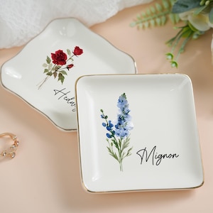 Personalized Birth Flower Trinket Dish, Bridesmaid Gift, Birthday Gift for Her, Watercolor Flower Ring Dish, Jewelry Storage, Ceramic Dish