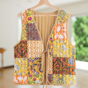 Boho Cottagecore Patchwork Quilted Vest, Reversible Vintage-Inspired Floral Gilet for Women, Lightweight Tie Waist Layering