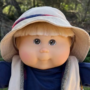 1:a upplagan TRU Cabbage Patch Kid, "Brad Riley", original outfit