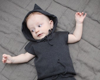 Kleding Meisjeskleding Babykleding voor meisjes Truien Zwarte franje baby trui en hoeden set 