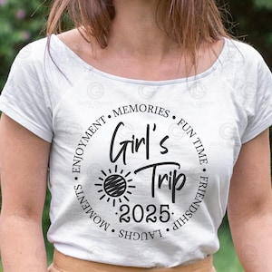 Girl&#39;s Trip 2025 SVG, Girls Weekend Png, Girl&#39;s Trip 2025 T-Shirt, Bachelorette Party SVG, Girls Travel Shirt Design, Vacation Squad SVG