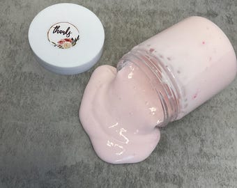 Pinker Erdbeerschleim
