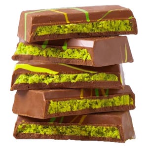 Dubai Pistachio Chocolate Bar: Crunchy Knafeh Kataifi Cream (7oz)
