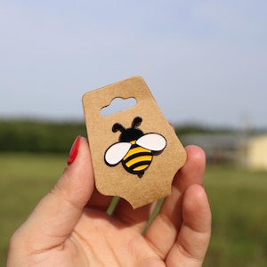Bee Insect Lapel Pin Honeybee Bug Accessory