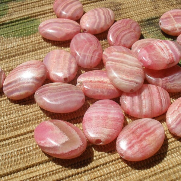 Pink banded flat oval shape onyx gemstone beads