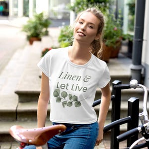 Linen & Let Live – Sage Crop Tee – Summer Linen Trend 2025