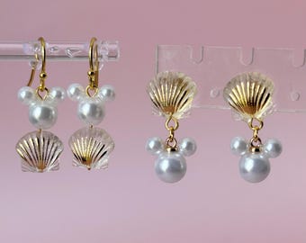 Pendientes de Mickey con perla y concha marina: chapados en oro de 18 quilates, hipoalergénicos