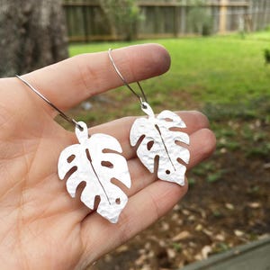 Monstera earrings, metal monstera leaf hoop earrings, leaf earrings, foliage