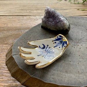 Celestial hand trinket dish, mini ceramic ring dish, ceramic ring holder shaped like a mini hand