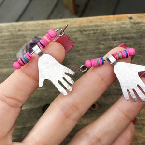 Modern hoop earrings with little hands, modern hoop earrings with pink vinyl beads image 2