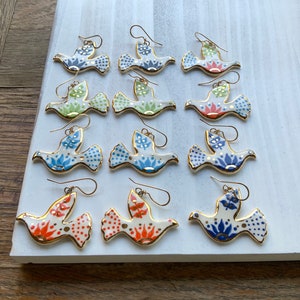 Ceramic Pajarito earrings, folksy ceramic bird earrings, floral bird earrings