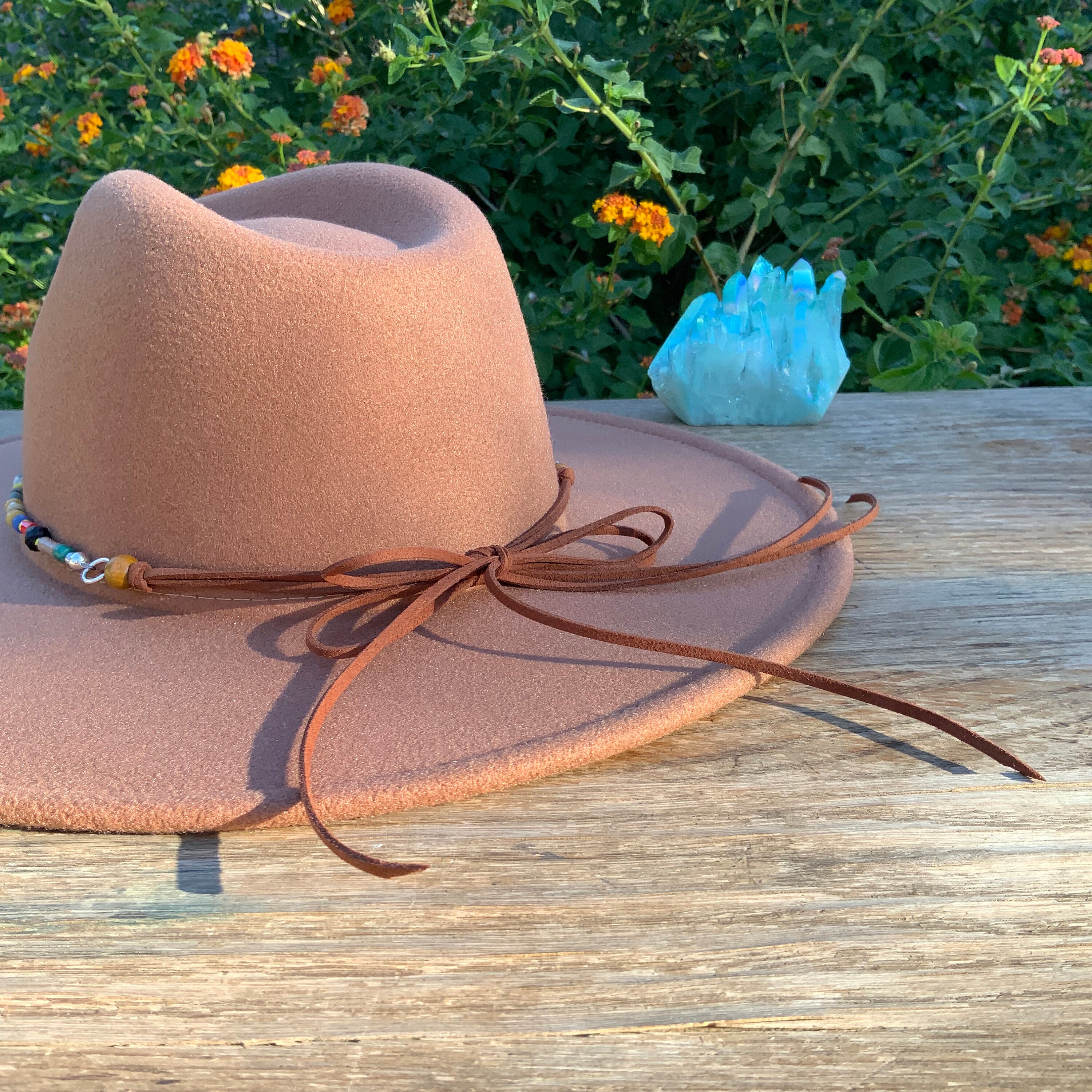 WOMEN\'S HATLANT BLACK RAINBOW/PEARL BEADED‎ BRAIDED BAND SUN HAT Hatband B2-L | 11 Row Stretch Pearl with Red/Pink Rose – The  main image 3