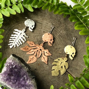 Skull and plant earrings,  Dia De Las Plantas earrings , day of the dead jewelry