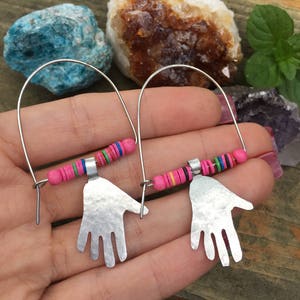 Modern hoop earrings with little hands, modern hoop earrings with pink vinyl beads image 1